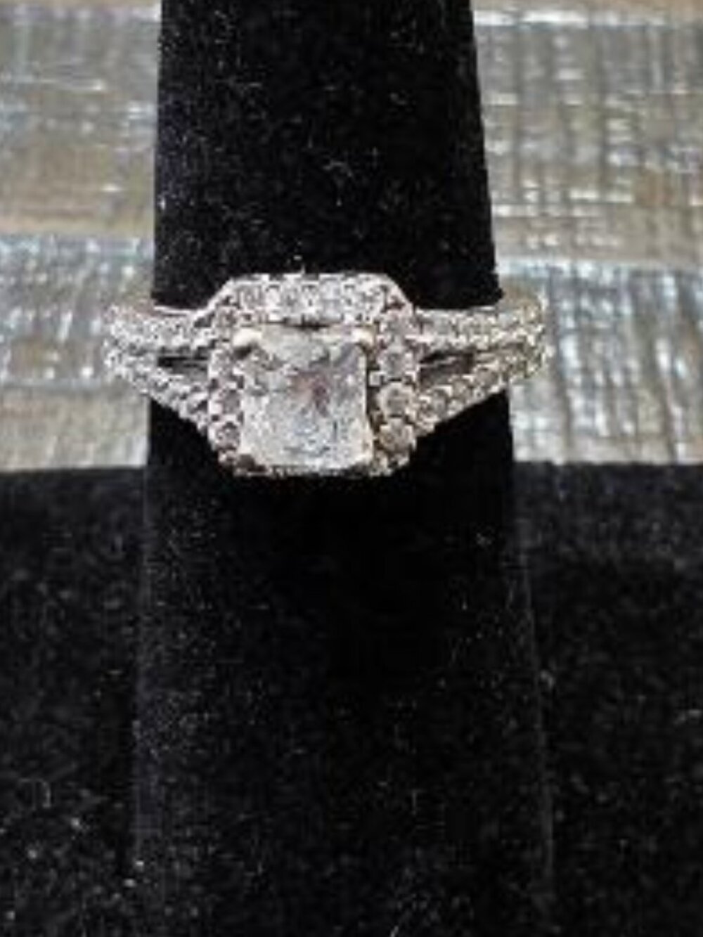 Diamond Princess-Cut Engagement Ring 3/4 ct tw 14K White Gold - size 6.5